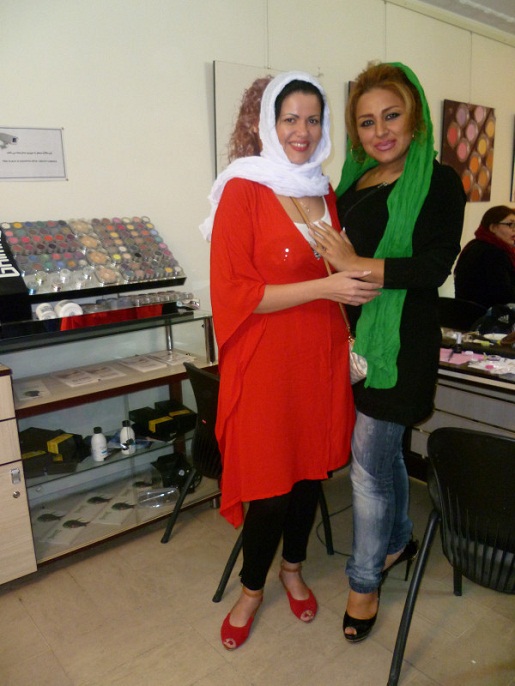 in Teheran ( Iran) war das Seminar auf den Materialien  "Reform" ® zum Thema "Modellierung und Design von Nagel"